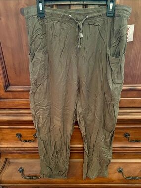 Caribbean Joe Olive Green Drawstring Joggers